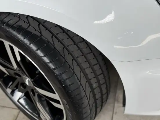 AUDI-A4-2019