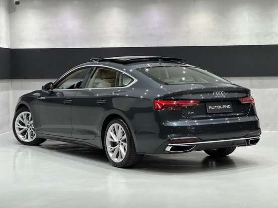 AUDI-A5-2021