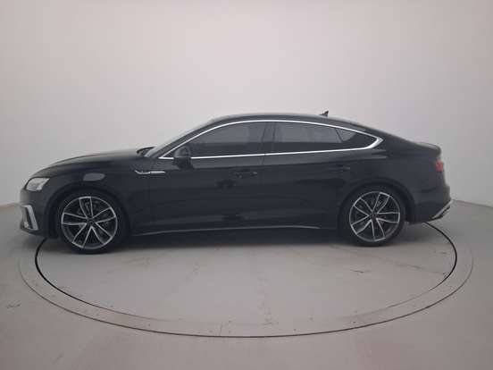 AUDI-A5-2023