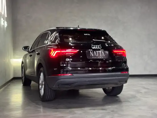AUDI-Q3-2019