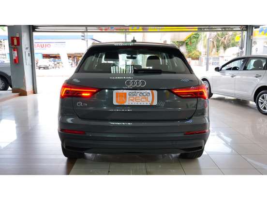 AUDI-Q3-2020