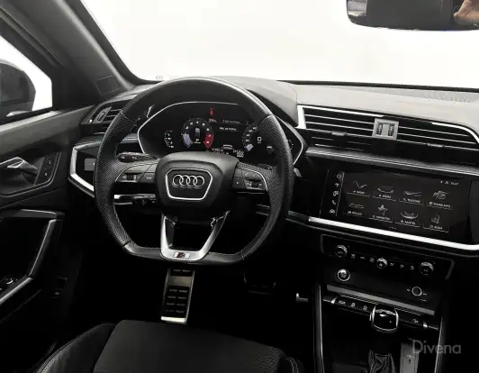 AUDI-Q3-2023