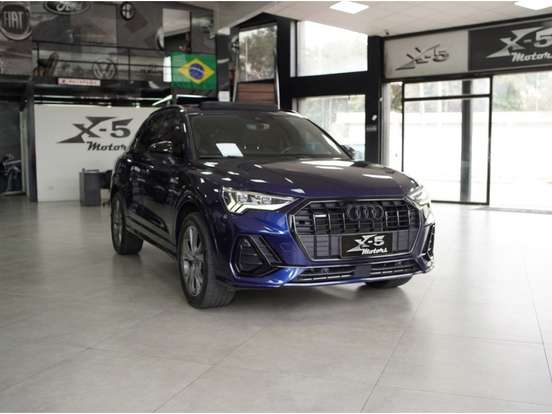 AUDI-Q3-2023