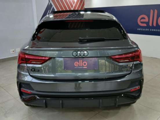 AUDI-Q3-2.0 40 TFSI GASOLINA SPORTBACK PERFORMANCE BLACK PLUS QUATTRO TIPTRONIC AUDI-Q3-2024
