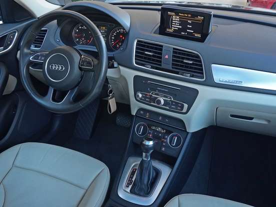 AUDI-Q3-2017