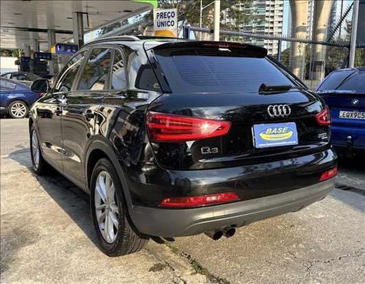 AUDI-Q3-2013