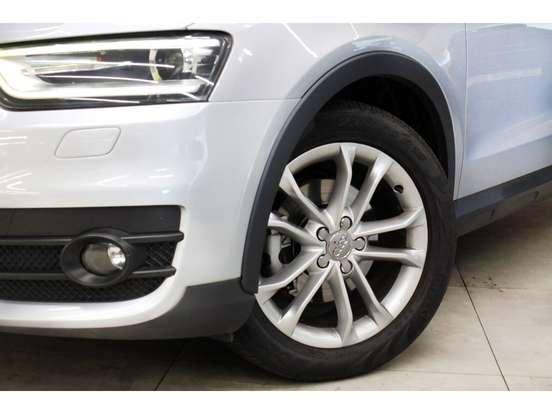 AUDI-Q3-2014