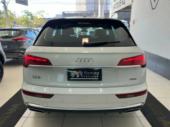 AUDI-Q5-2.0 45 TFSI GASOLINA S-LINE QUATTRO S TRONIC AUDI-Q5-2021