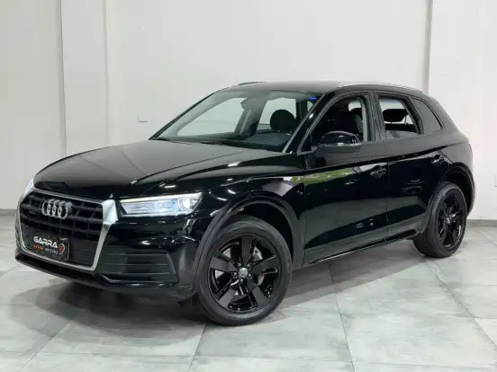 AUDI-Q5-2019