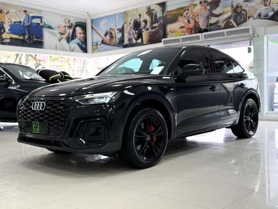 AUDI-Q5-2023