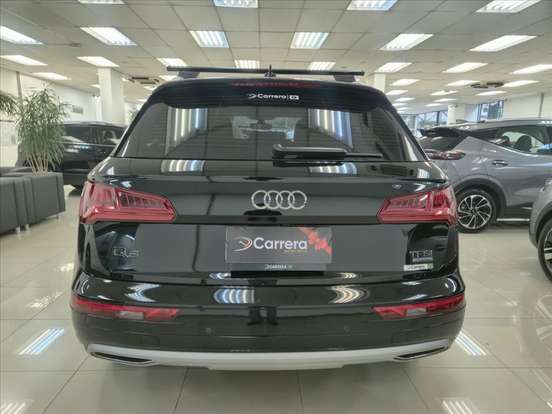 AUDI-Q5-2018