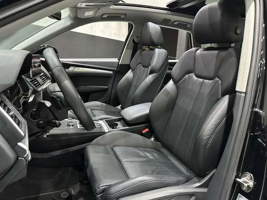 AUDI-Q5-2019