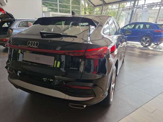 AUDI-Q5-2026