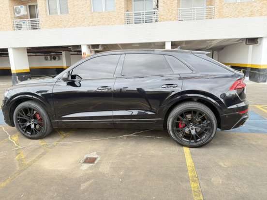 AUDI-Q8-3.0 TFSI GASOLINA PERFORMANCE BLACK QUATTRO TIPTRONIC AUDI-Q8-2019