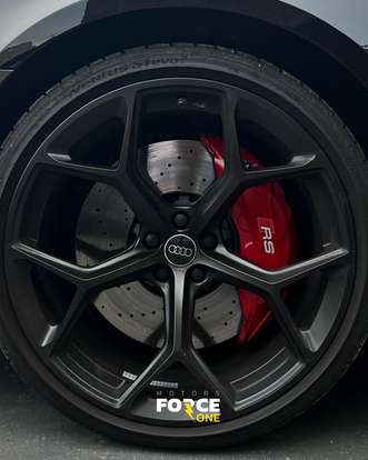 AUDI-RS6-2024