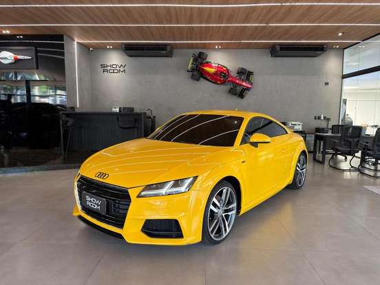 AUDI-TT-2015