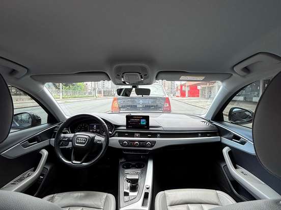 AUDI-A4-2.0 TFSI ATTRACTION GASOLINA 4P S TRONIC AUDI-A4-2018