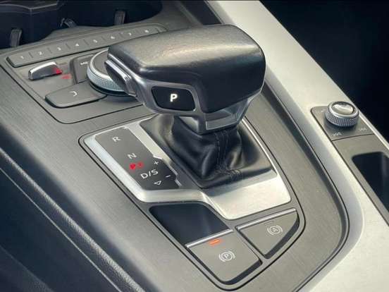 AUDI-A4-2.0 TFSI ATTRACTION GASOLINA 4P S TRONIC AUDI-A4-2018
