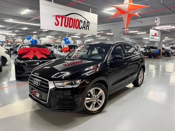AUDI Q3 2.0 TFSI AMBIENTE QUATTRO 4P GASOLINA S TRONIC