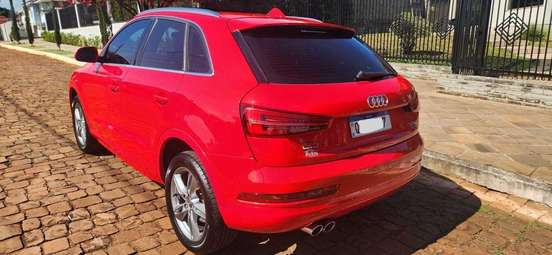 AUDI-Q3-2015
