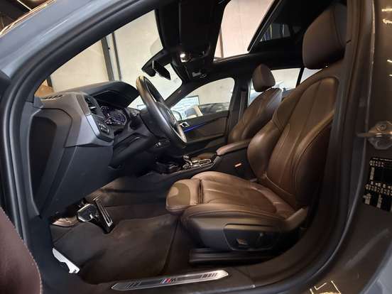 BMW-118i-1.5 12V GASOLINA M SPORT STEPTRONIC BMW-118i-2023