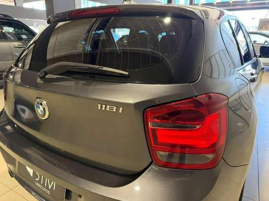 BMW-118i-2014