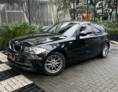 BMW 118i 2.0 UE71 16V GASOLINA 4P AUTOMÁTICO BMW 118i 2.0 UE71 16V GASOLINA 4P AUTOMÁTICO