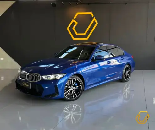 BMW-320i-2023