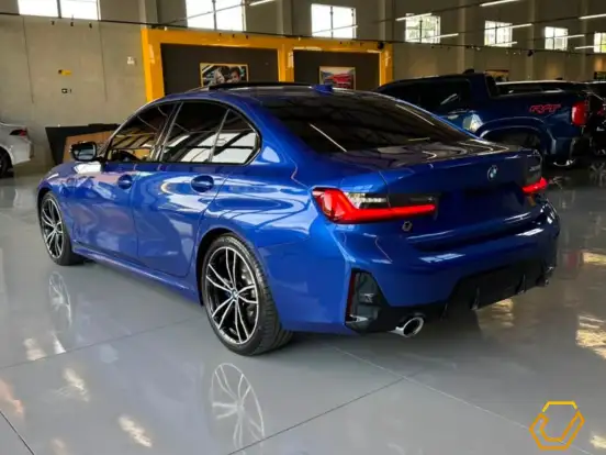 BMW-320i-2.0 16V TURBO FLEX M SPORT AUTOMÁTICO BMW-320i-2023