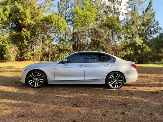 BMW-320i-2.0 SPORT 16V TURBO ACTIVE FLEX 4P AUTOMÁTICO BMW-320i-2018