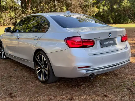 BMW-320i-2.0 SPORT 16V TURBO ACTIVE FLEX 4P AUTOMÁTICO BMW-320i-2018