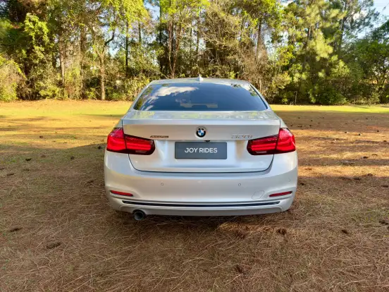 BMW-320i-2.0 SPORT 16V TURBO ACTIVE FLEX 4P AUTOMÁTICO BMW-320i-2018