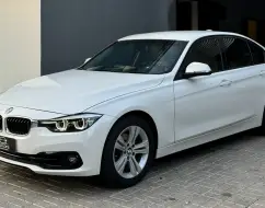 BMW 320i 2.0 SPORT 16V TURBO ACTIVE FLEX 4P AUTOMÁTICO BMW 320i 2.0 SPORT 16V TURBO ACTIVE FLEX 4P AUTOMÁTICO