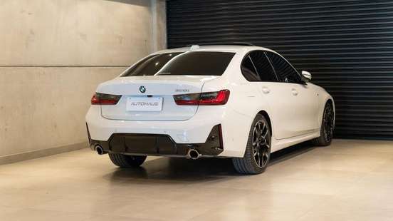 BMW-320i-2025