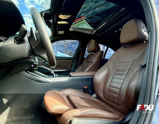BMW-320i-2022