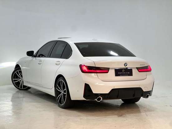 BMW-320i-2.0 16V TURBO FLEX M SPORT AUTOMÁTICO BMW-320i-2024