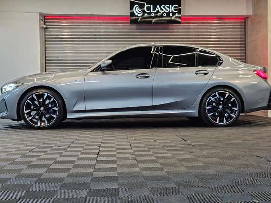 BMW-320i-2025