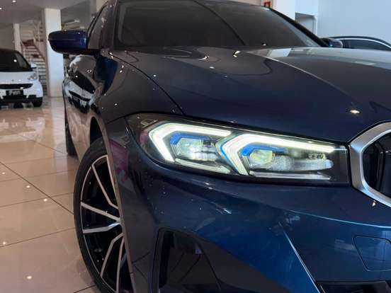BMW-320i-2.0 16V TURBO FLEX SPORT GP AUTOMÁTICO BMW-320i-2022