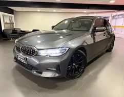 BMW 320i 2.0 16V TURBO GASOLINA SPORT GP AUTOMÁTICO BMW 320i 2.0 16V TURBO GASOLINA SPORT GP AUTOMÁTICO