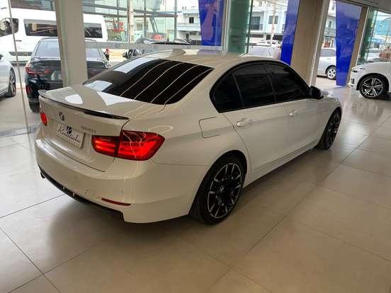 BMW-320i-2.0 GP 16V TURBO ACTIVE FLEX 4P AUTOMÁTICO BMW-320i-2014