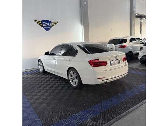 BMW-320i-2.0 SPORT 16V TURBO ACTIVE FLEX 4P AUTOMÁTICO BMW-320i-2017