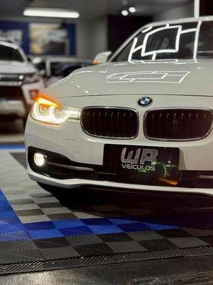 BMW-320i-2017