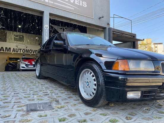 BMW-325i-1993