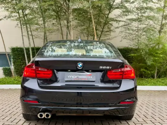 BMW-328i-2.0 GP 16V GASOLINA 4P AUTOMÁTICO BMW-328i-2014
