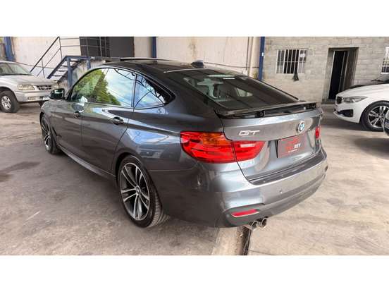 BMW-328i-2.0 GT 16V GASOLINA 4P AUTOMÁTICO BMW-328i-2013
