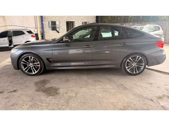 BMW-328i-2.0 GT 16V GASOLINA 4P AUTOMÁTICO BMW-328i-2013