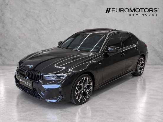 BMW-330e-2025