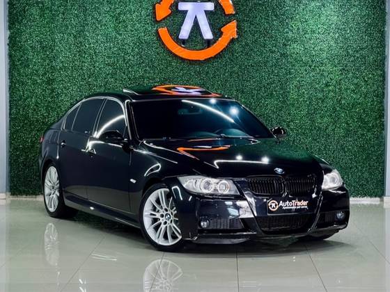BMW 330i 3.0 MOTORSPORT SEDAN 24V GASOLINA 4P AUTOMÁTICO