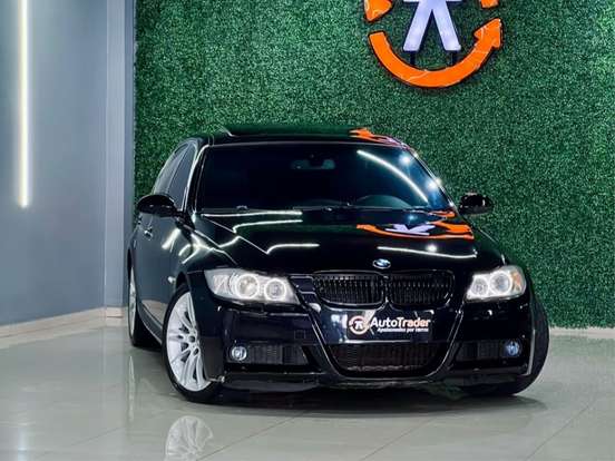 BMW-330i-2006