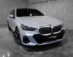 BMW 530e 2.0 TWINPOWER PHEV M SPORT AUTOMÁTICO BMW 530e 2.0 TWINPOWER PHEV M SPORT AUTOMÁTICO